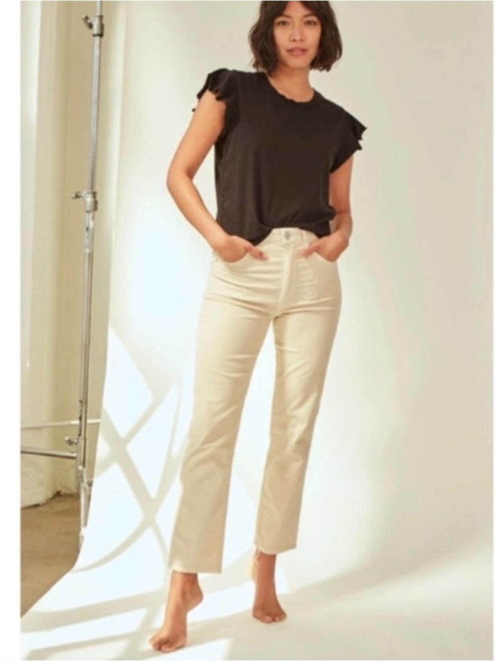 BOGO! AMO Chloe Crop Corduroy Pants in Bare - Vanilla Cream Size 25